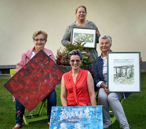 Mitglieder der Künstlergruppe Farbenspiel