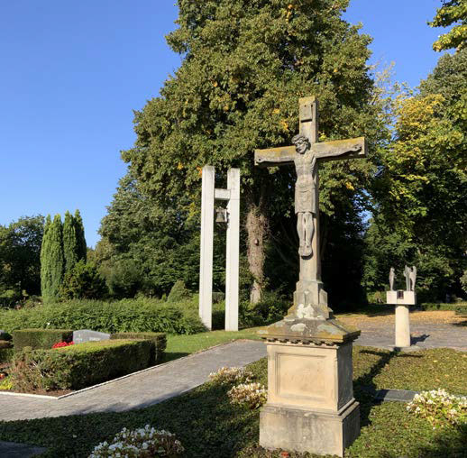 Teil des Friedhofs in Ense-Bremen